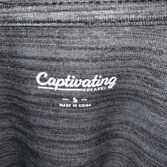 Captivating Apparel University of Kentucky shirt S - Picture 3 of 6